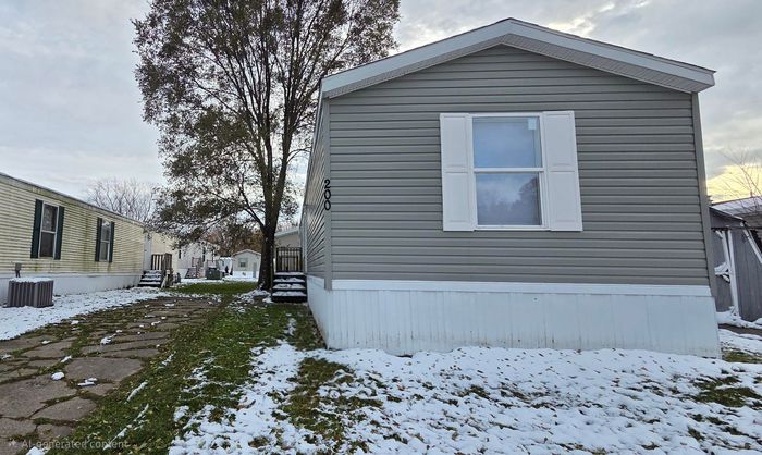 Ravines - Unit 200 - Exterior