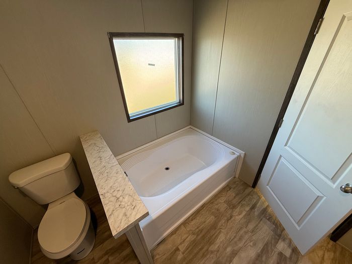 Dry Creek - Unit 161 - Bathroom