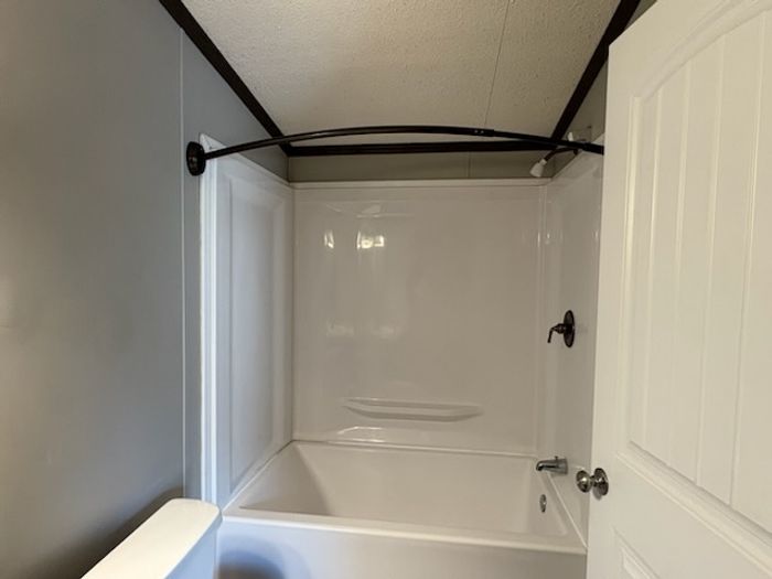 Sleepy Hollow - Unit 79 - Bathroom