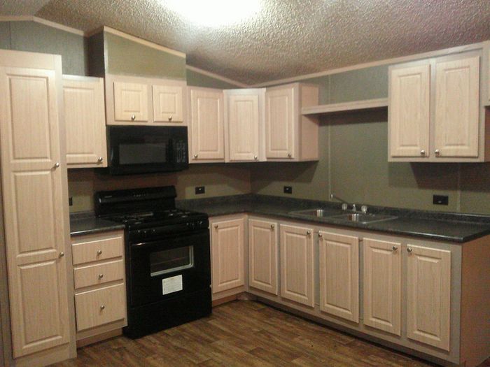 Shady Oaks TN - Unit 186 - Kitchen