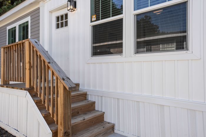 Audubon Estates - Unit 345RO - Entryway