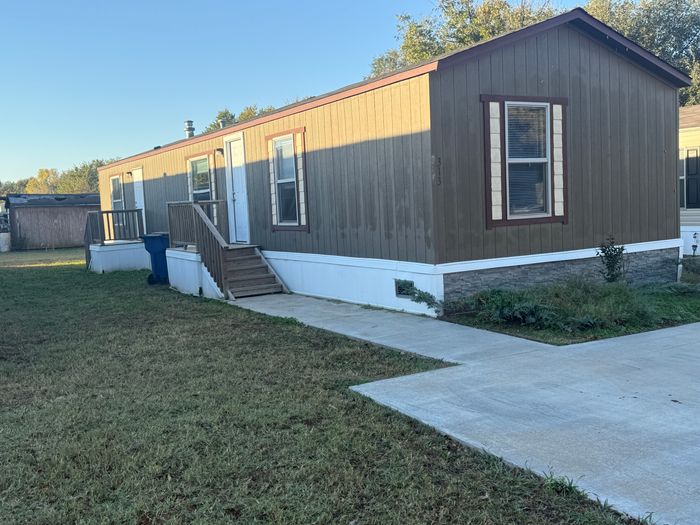 Countryside MHP OK - Unit 77 - Exterior, Street View