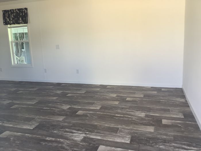 Lakewood Village MHC and RV Resort - Unit 277 - Interior