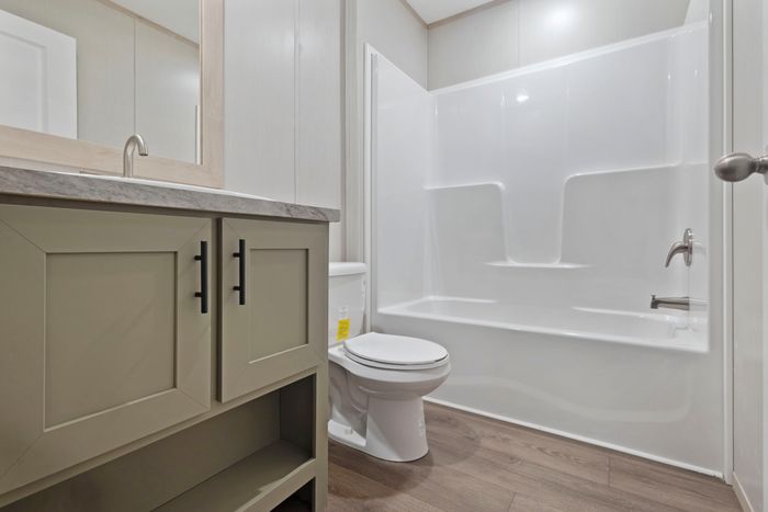 Lakeside NC (GCI) - Unit 1941 - Bathroom