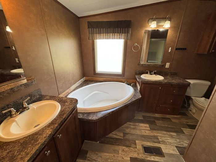 Countryside Estates KS - Unit G18 - Bathroom