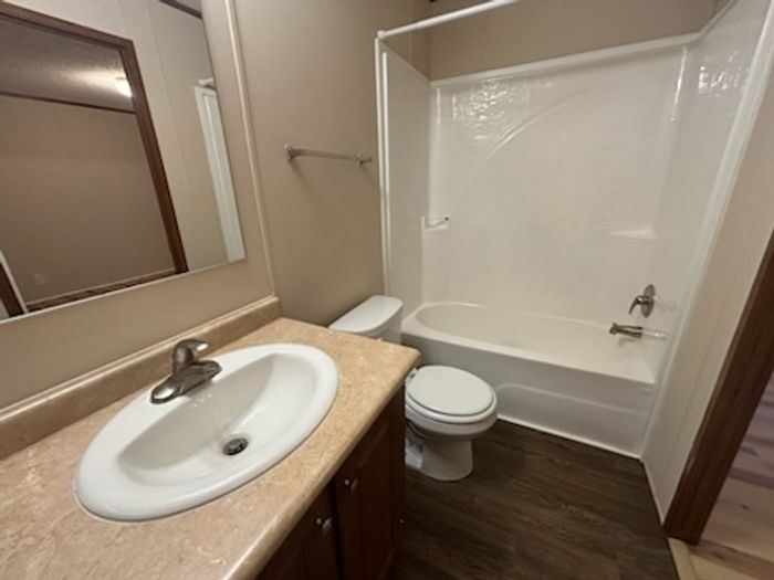 Pasadena MHC - Unit CON3643 - Bathroom