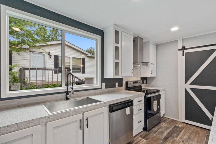 Audubon Estates - Unit 196AU - Kitchen