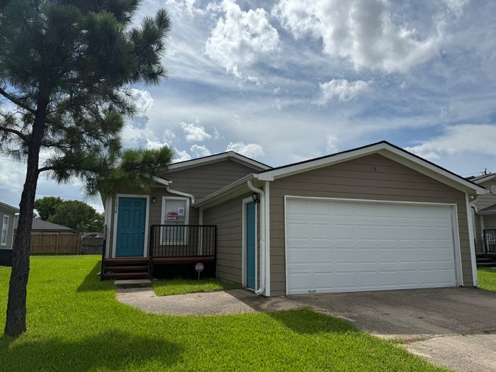 Clarke Springs - Unit 16034M - Exterior