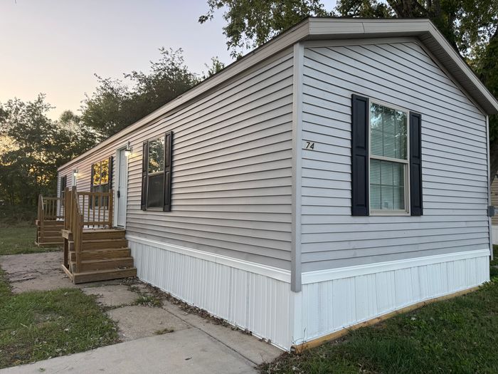The Orchards/Paradise - Unit 74 - Exterior, Street View