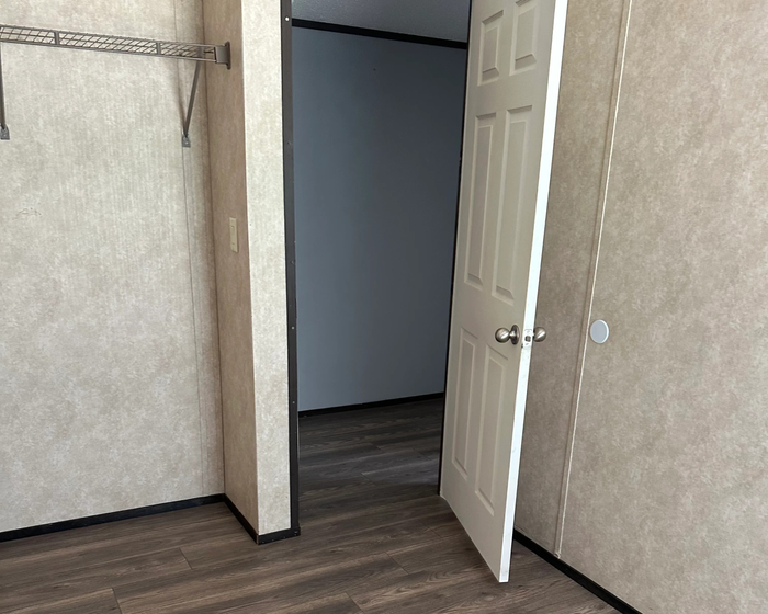 Bluegrass Meadows - Unit C7 - Bedroom