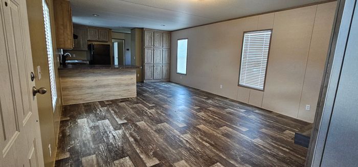 Sunnyvale Estates MHP - Unit 41 - Interior