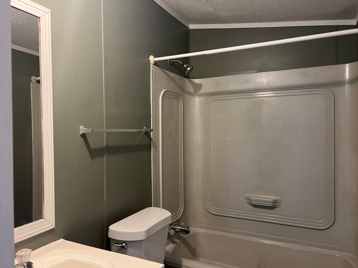 Countryside Estates KS - Unit B03 - Bathroom