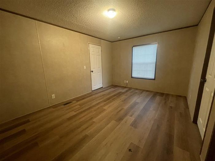 Ashland Heights - Unit 114 - Bedroom