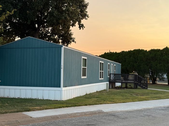 Dry Creek - Unit 14 - Exterior, Street View
