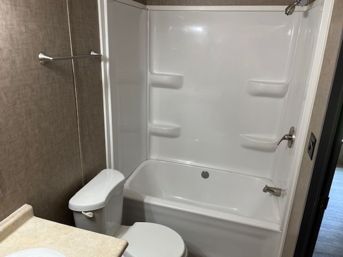 Coachlight Village West (CLW) - Unit 1870 - Bathroom