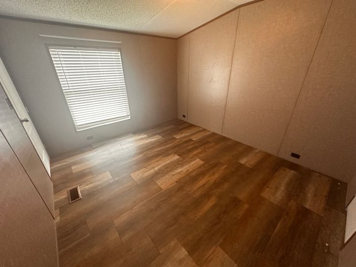 Crestview MHC OK - Unit B818 - Bedroom