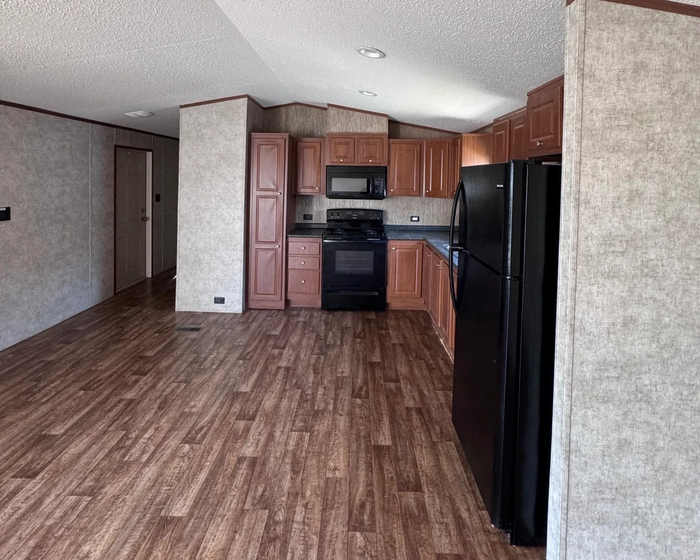 Magnolia Village - Unit 407 - Kitchen