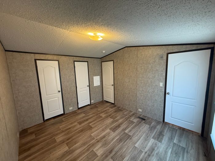 Evergreen MHP - Unit 86 - Interior