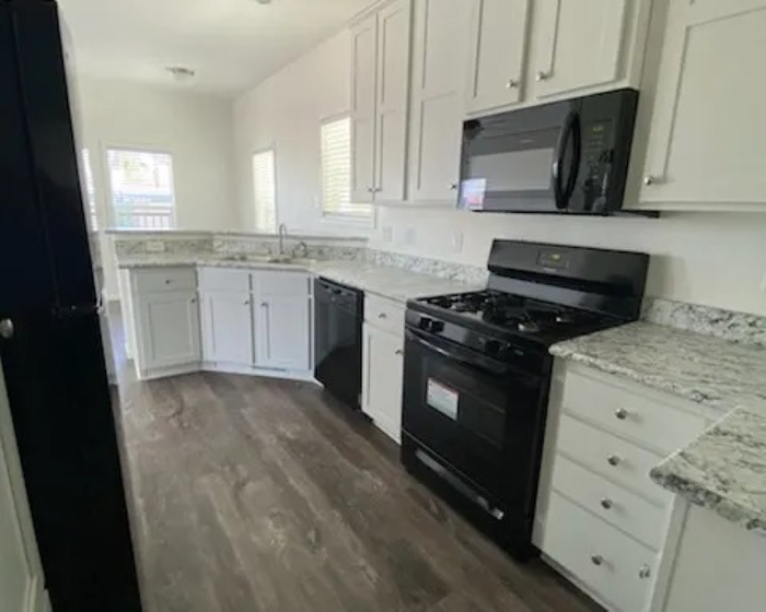 Brighthaven - Unit 18 - Kitchen