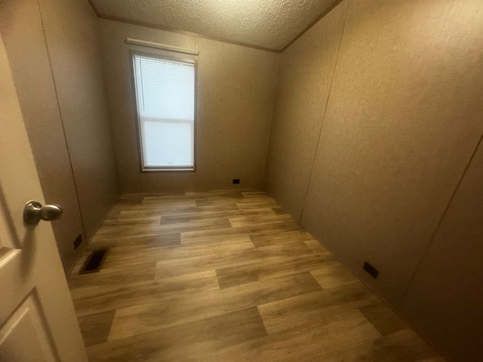 The Orchards/Paradise - Unit 11 - Interior