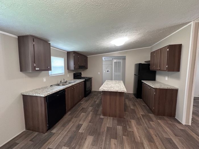 Hunters Mountain - Unit 1371 - Kitchen
