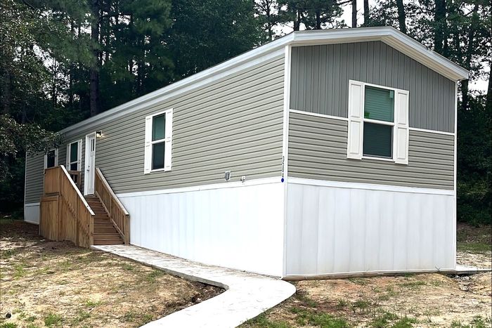 Lakeside NC (GCI) - Unit 3504 - Exterior