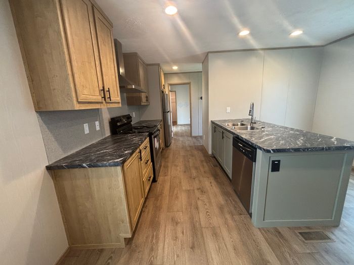 Myrtle Grove - Unit 36D - Kitchen