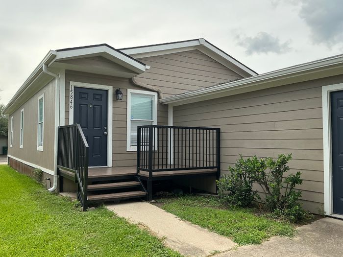 Clarke Springs - Unit 15846R - Exterior