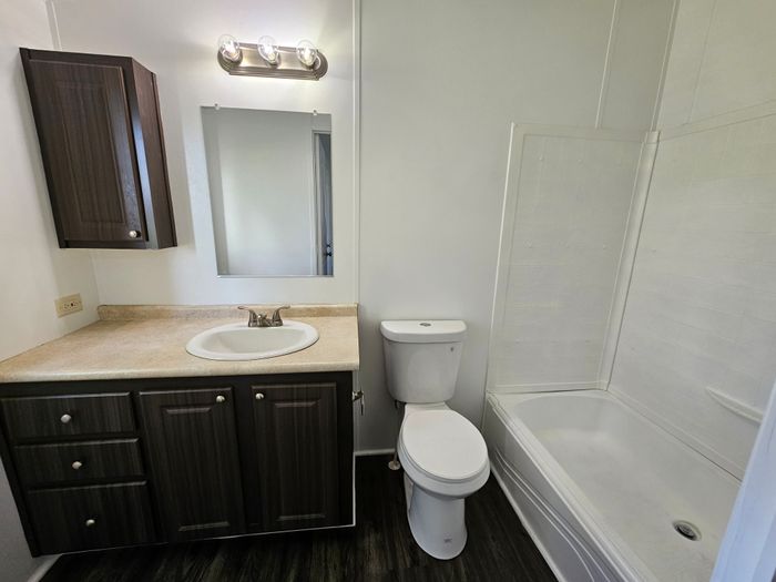 Countryside Village GA - Unit 7 - Bathroom