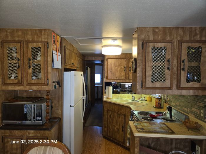 Parkhaven Estates - Unit 008S - Kitchen