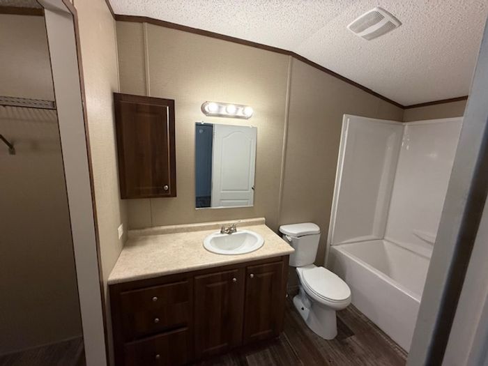 Coachlight Village East (CLE) - Unit B7 - Bathroom