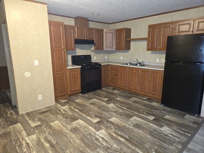 Saginaw Villas - Unit GE2816 - Kitchen