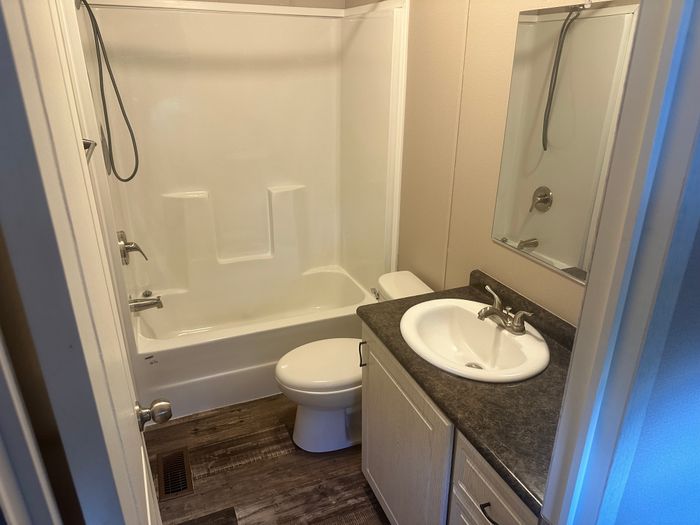 Rolling Hills MHP - Unit 74 - Bathroom