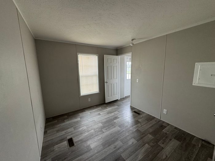 Alliance Vista MH and RV Park - Unit D4 - Interior
