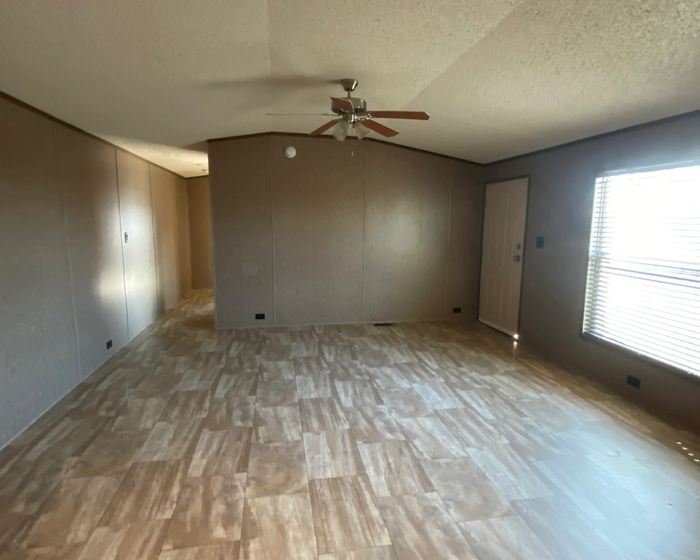 Sunnyvale Estates MHP - Unit 78 - Interior