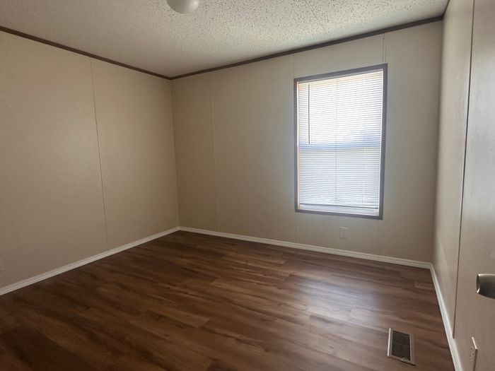 Birchwood MHP - Unit 152 - Bedroom
