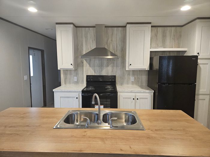 Plum Creek - Unit 20GW - Kitchen