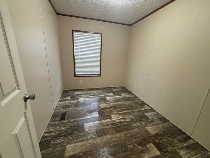 Pasadena MHC - Unit CON3615 - Bedroom