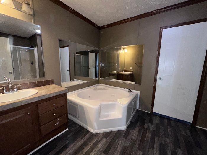 Hunters Mountain - Unit 1010 - Bathroom