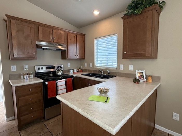 Desert Breeze - Unit 22 - Kitchen