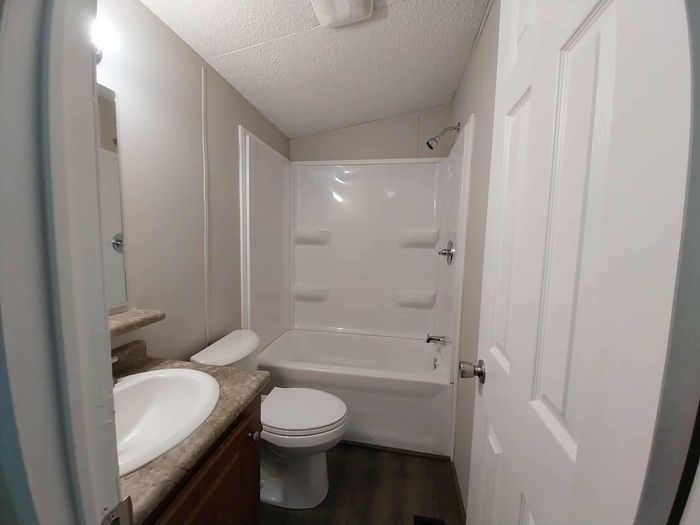 Sleepy Hollow - Unit 5 - Bathroom