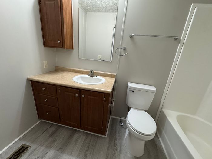 The Orchards/Paradise - Unit 38 - Bathroom