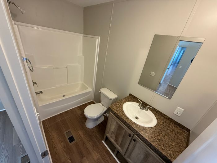 Dry Creek - Unit 110 - Bathroom