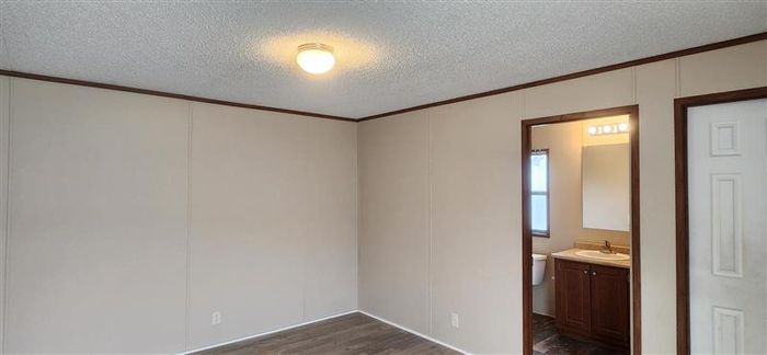 Ravines - Unit 107 - Interior