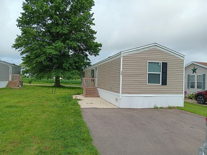 Pine Crest - Unit 15 - Exterior