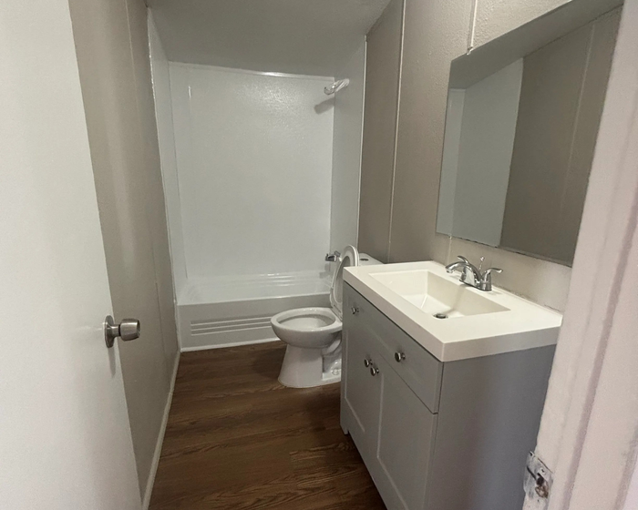 Sun Meadows - Unit 175 - Bathroom