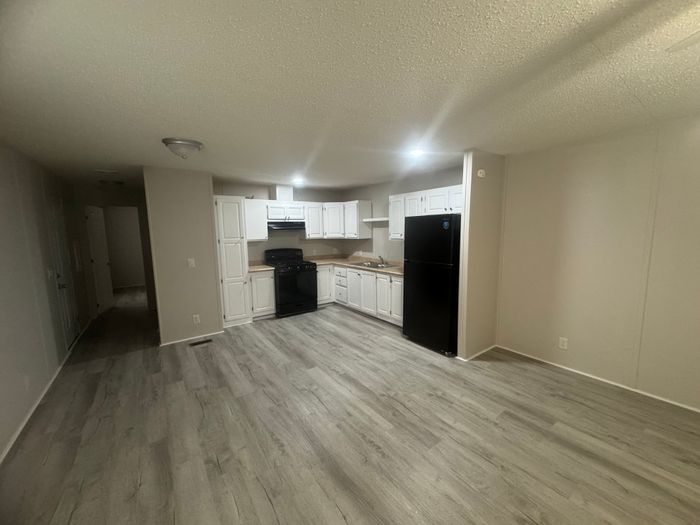The Orchards/Paradise - Unit 113 - Kitchen