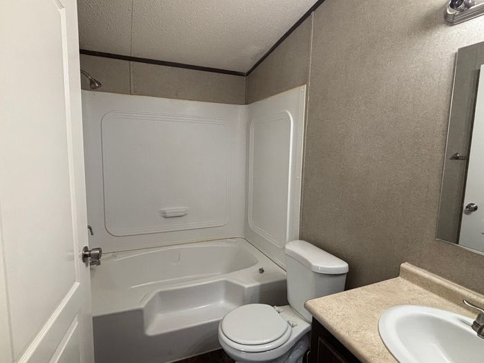 Rio MH - Unit 60 - Bathroom