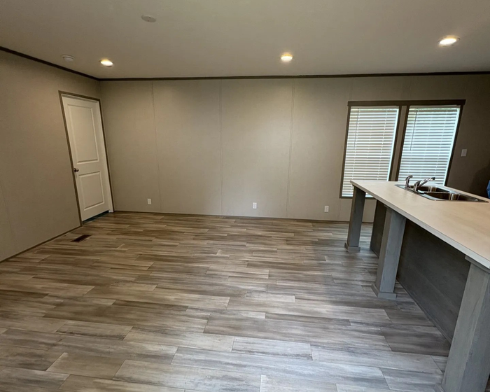 Willow Oaks MHP - Unit 108J - Interior