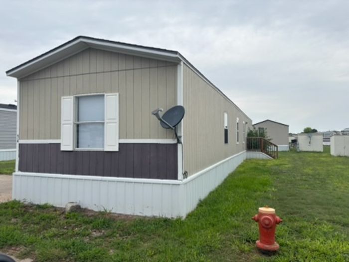 Countryside Estates KS - Unit C34 - Exterior